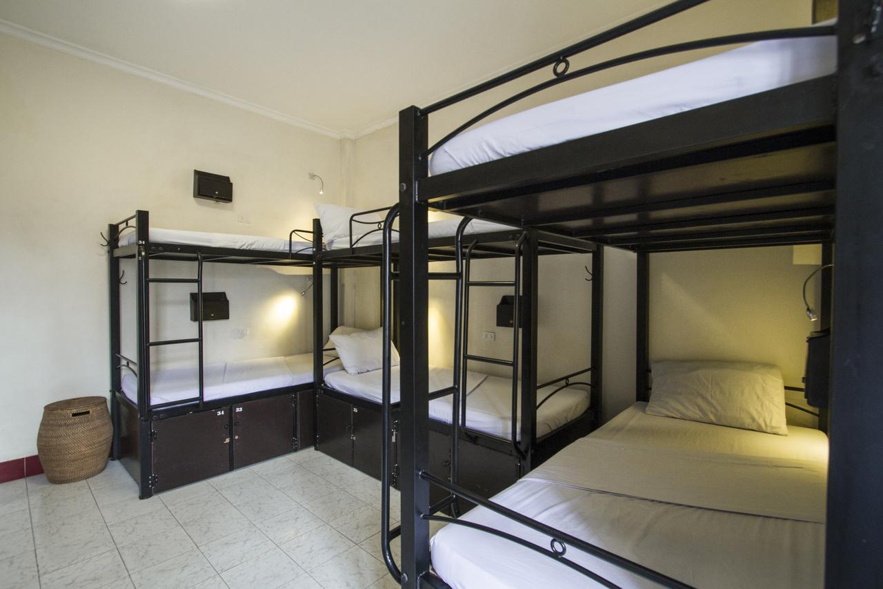 Vietnam Backpacker Hostels - Original Hanoi Buitenkant foto